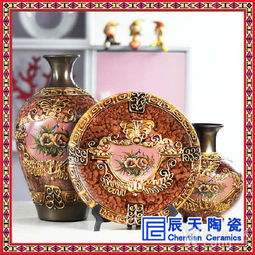 欧式创意客厅软装饰品 陶瓷器小花瓶三件套的艺术魅力